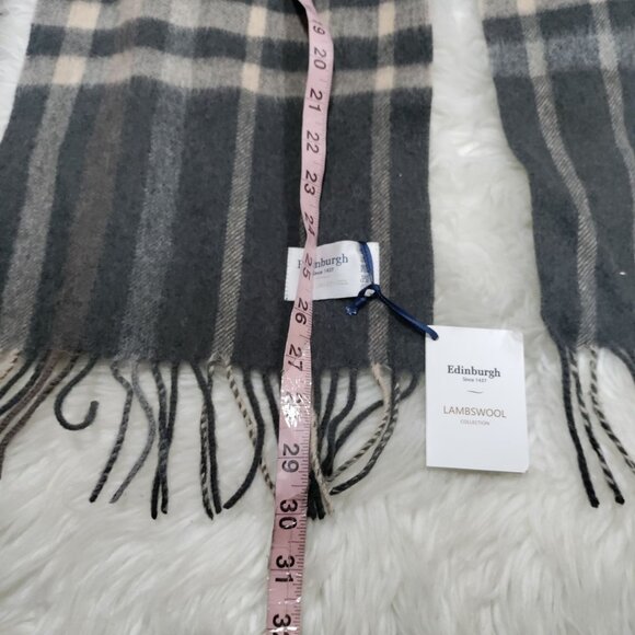 NWT Edinburgh 100% Lambswool Cozy Tartan Unisex Oversized Scarf Check Taupe - Picture 8 of 9